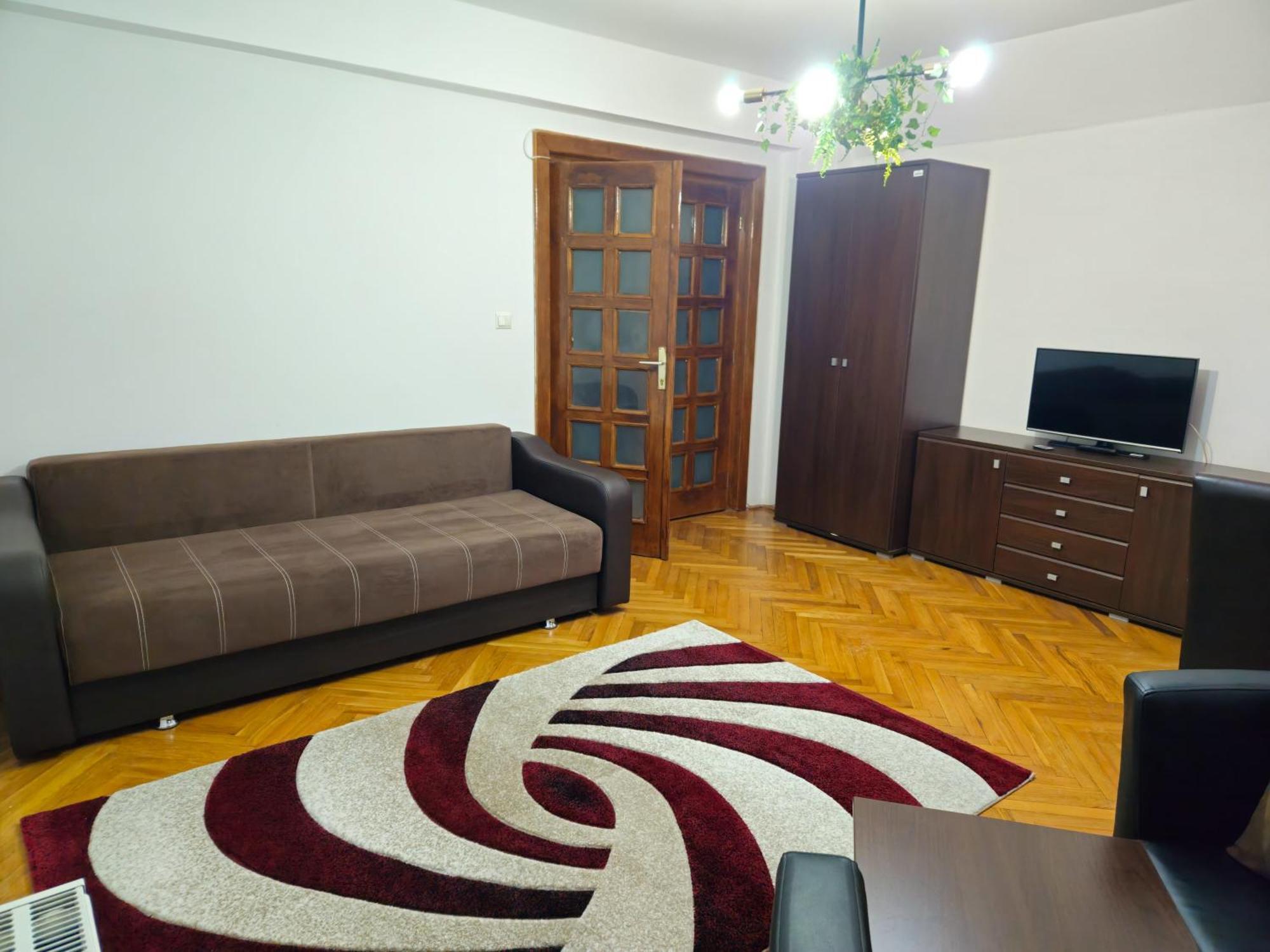 Apartment Zarnesti City Centre Vmp Free Parking Exteriér fotografie