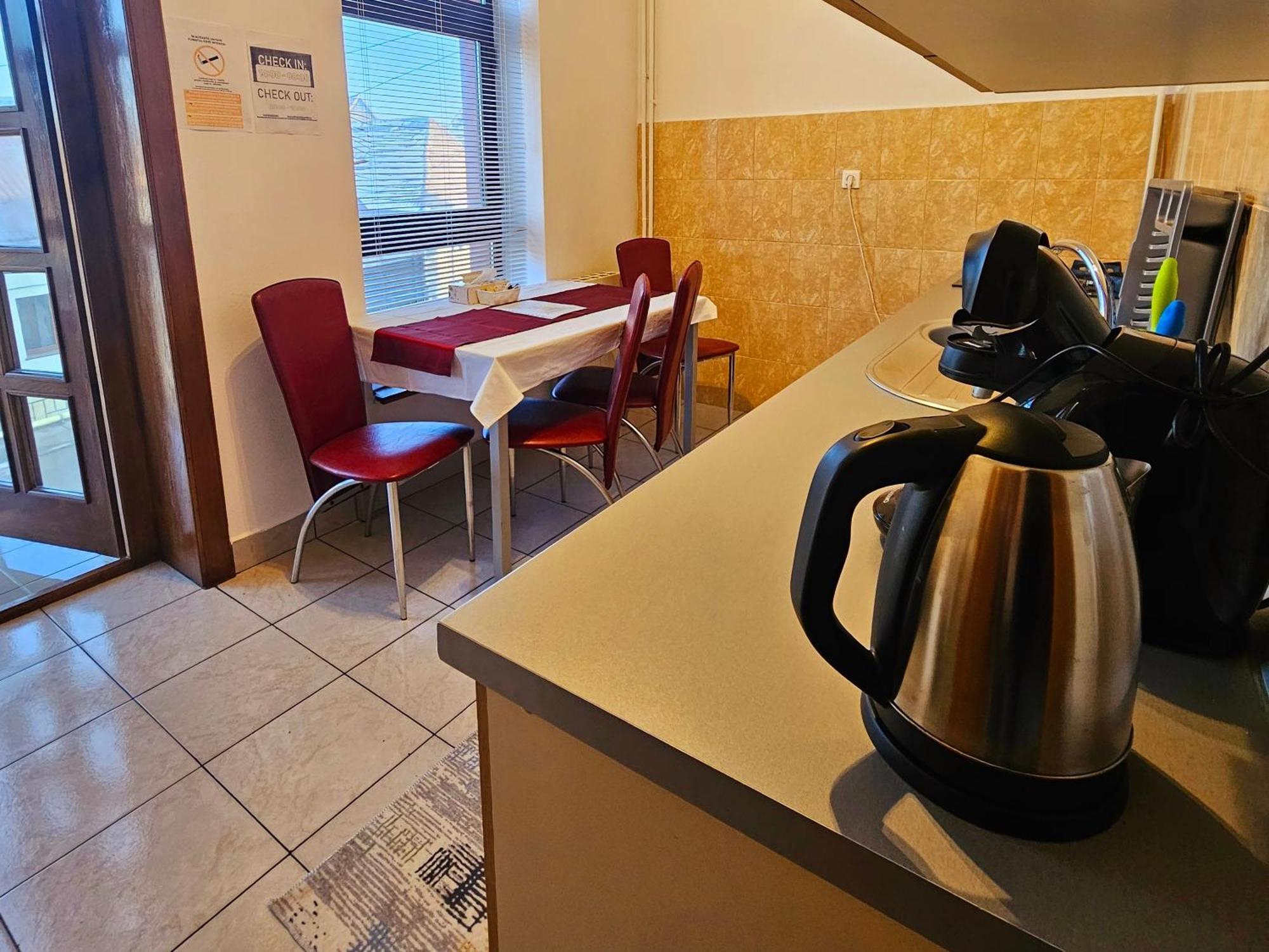 Apartment Zarnesti City Centre Vmp Free Parking Exteriér fotografie