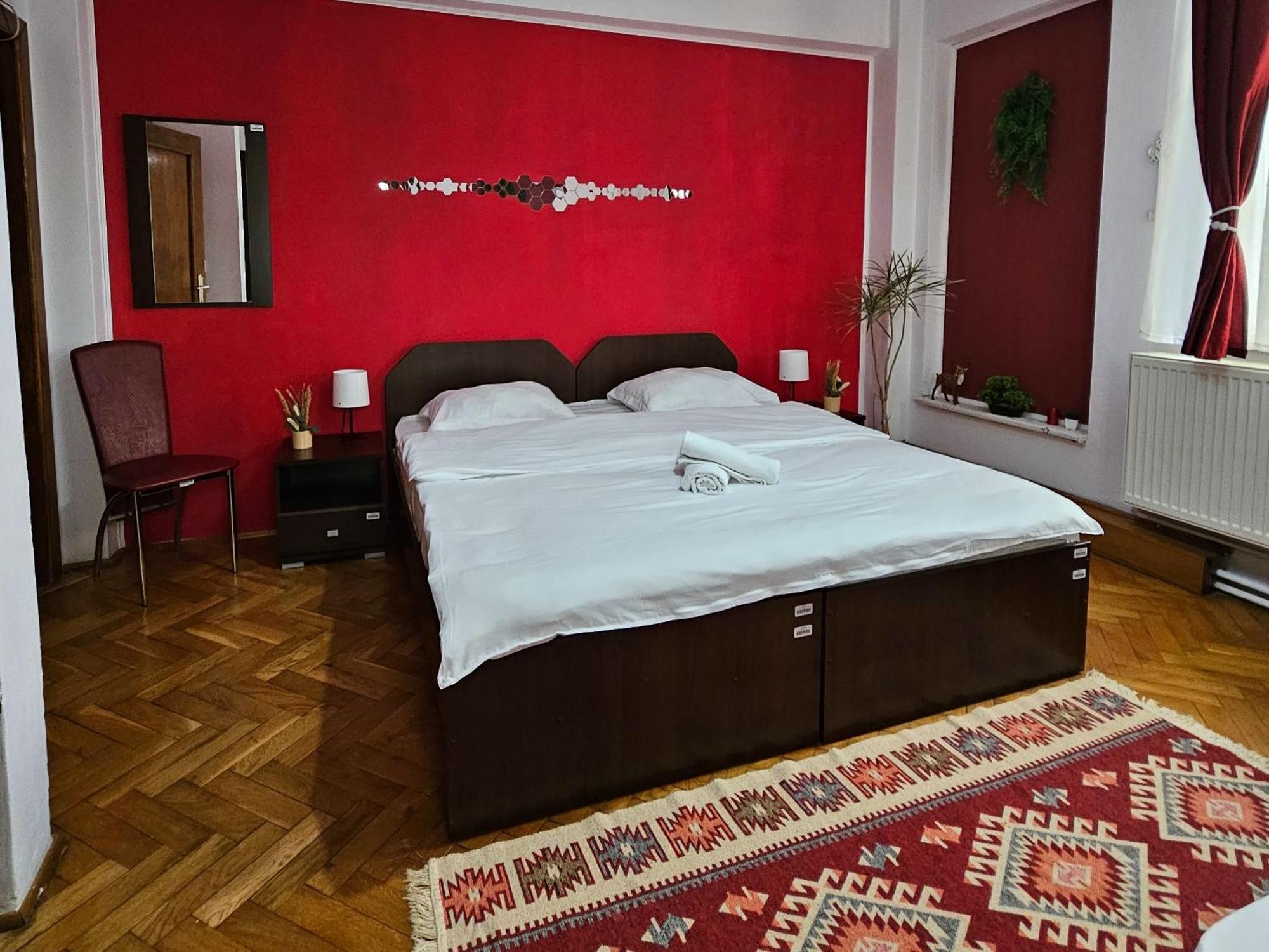 Apartment Zarnesti City Centre Vmp Free Parking Exteriér fotografie
