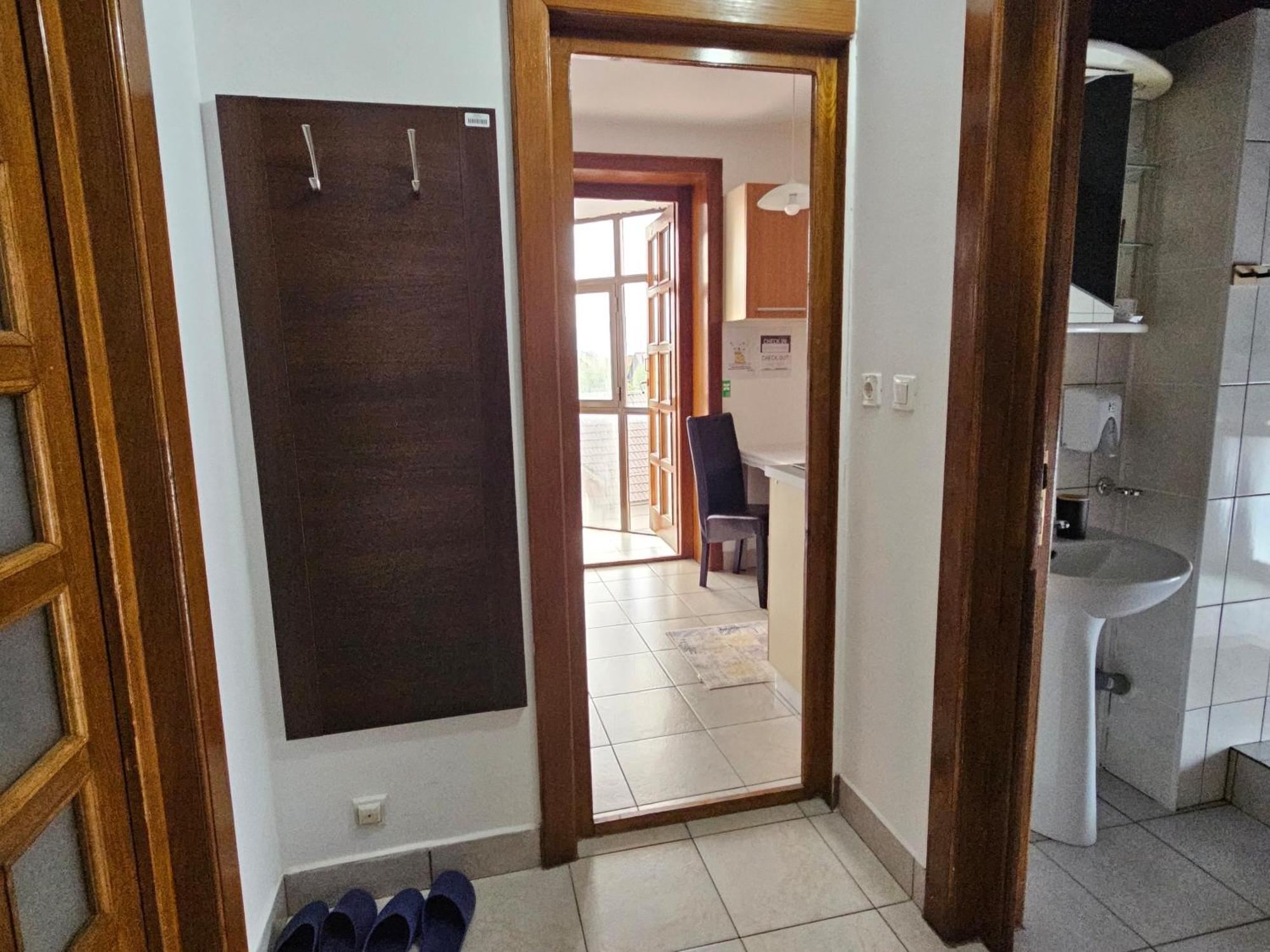 Apartment Zarnesti City Centre Vmp Free Parking Exteriér fotografie